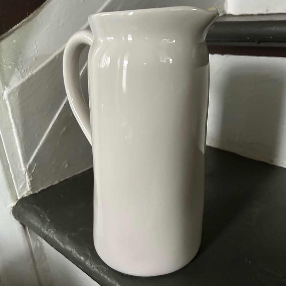 Rae Dunn LEMONADE Pitcher - Picture 10 of 12